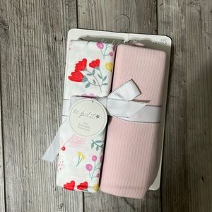 Le petit 2 pc baby girl swaddle blankets